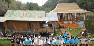 Mengenalkan Siswa Pentingnya Air Bagi Kehidupan, SMP Lazuardi Athaillah Gandeng WALHI Sulsel Berkunjung ke Rammang-Rammang