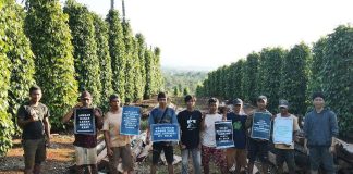 Pernyataan Sikap Bersama WALHI Sulawesi Selatan – Asosiasi Petani Merica Loeha Mahalona: Hentikan Eksplorasi dan Perluasan Tambang Nikel PT Vale Indonesia di Blok Tanamalia (Pegunungan Lumereo), Selamatkan Kehidupan Petani Merica dan Habitat Flora Fauna Sulawesi. Petani merica yang menolak kehadiran PT Vale Indonesia Tbk di Luwu Timur, Sulawesi