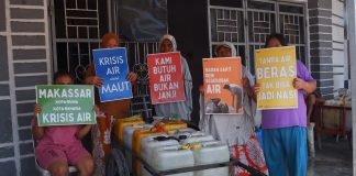 Puluhan Tahun Alami Krisis Air, Perempuan Tallo-Buloa-Kaluku Bodoa Gelar Aksi dan Konsolidasi bersama Jaringan CSO di Kota Makassar